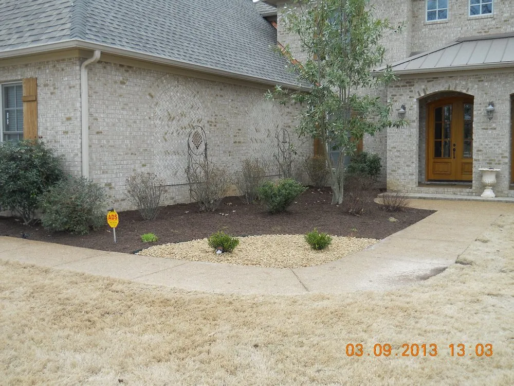 Local yard maintenance experts serving Jackson, TN - Reliable Lawncare & Landscaping