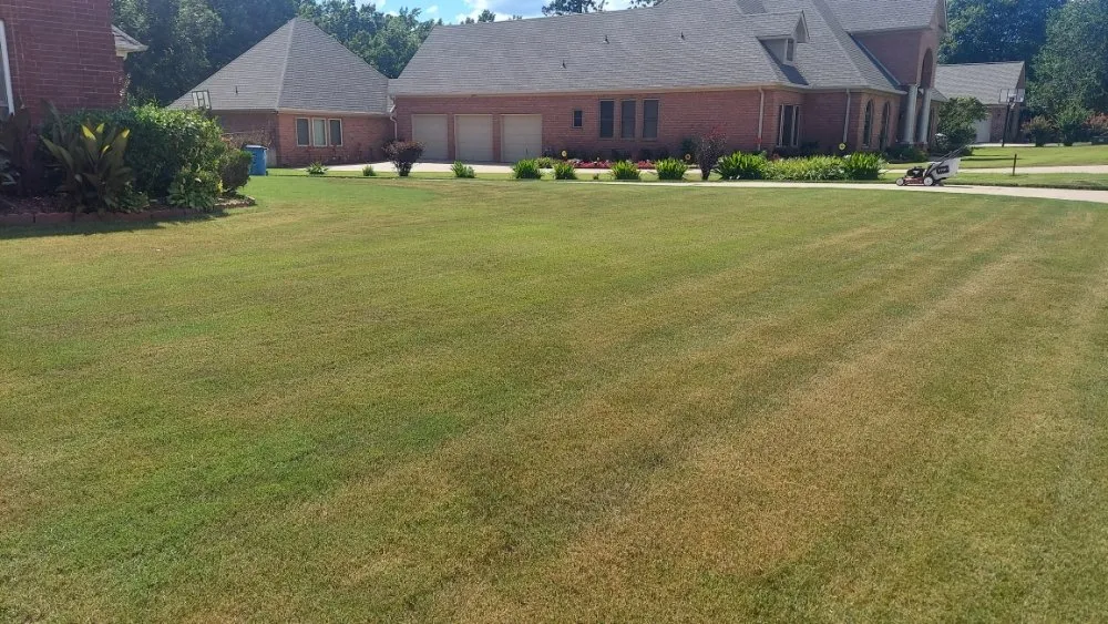 Trusted garden landscaping in Sherwood, AR by Reliable Pressure Washing