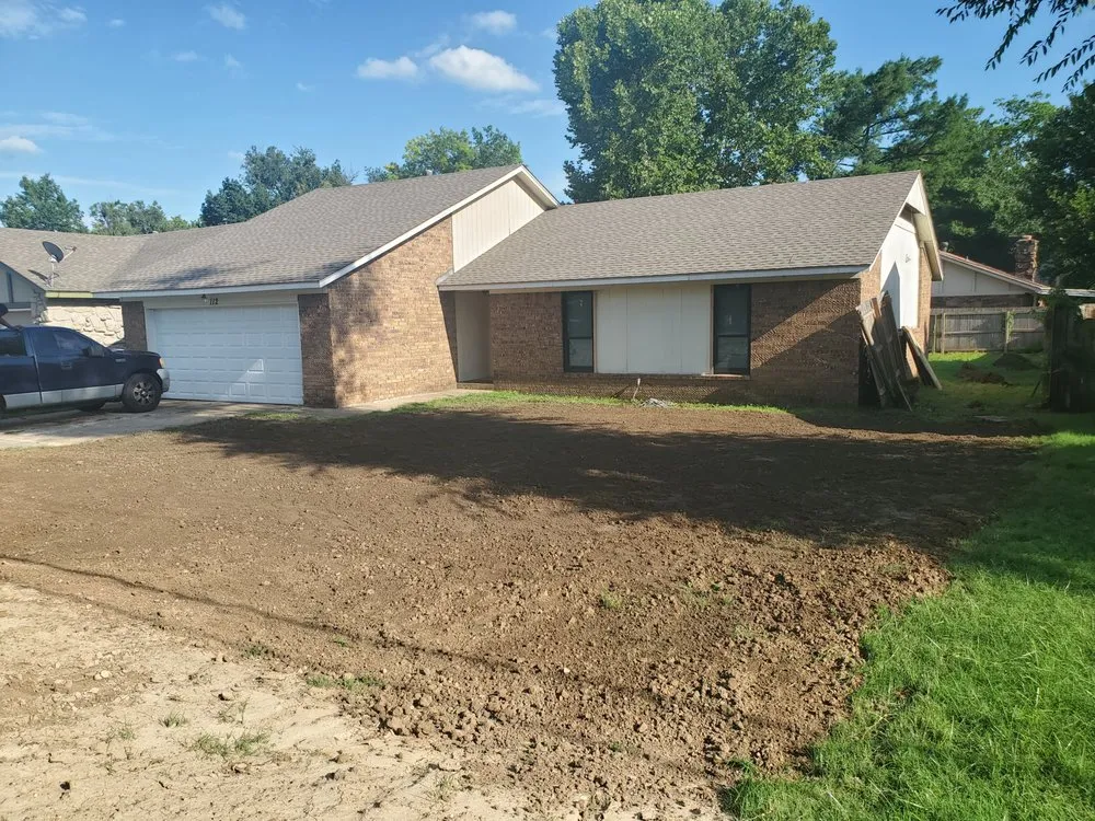 Custom yard maintenance with custom design across Tulsa, OK - Reliable Repairs