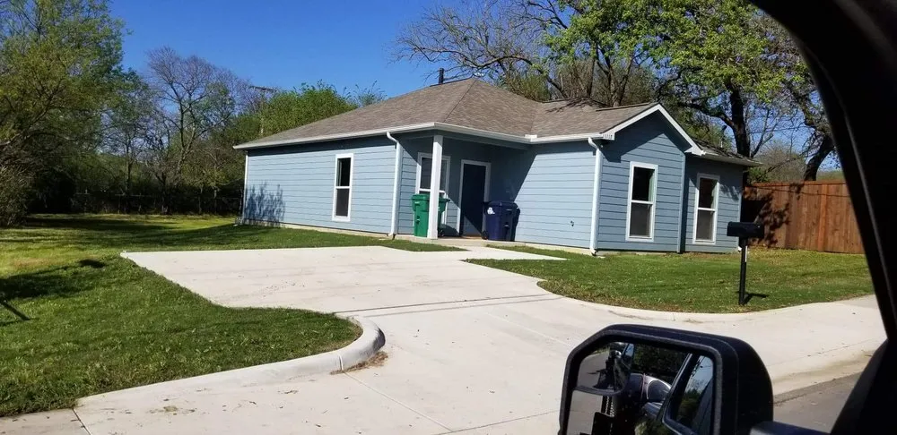 Top-rated outdoor landscaping experts serving Krum, TX - Reliably Fine Lawn Service