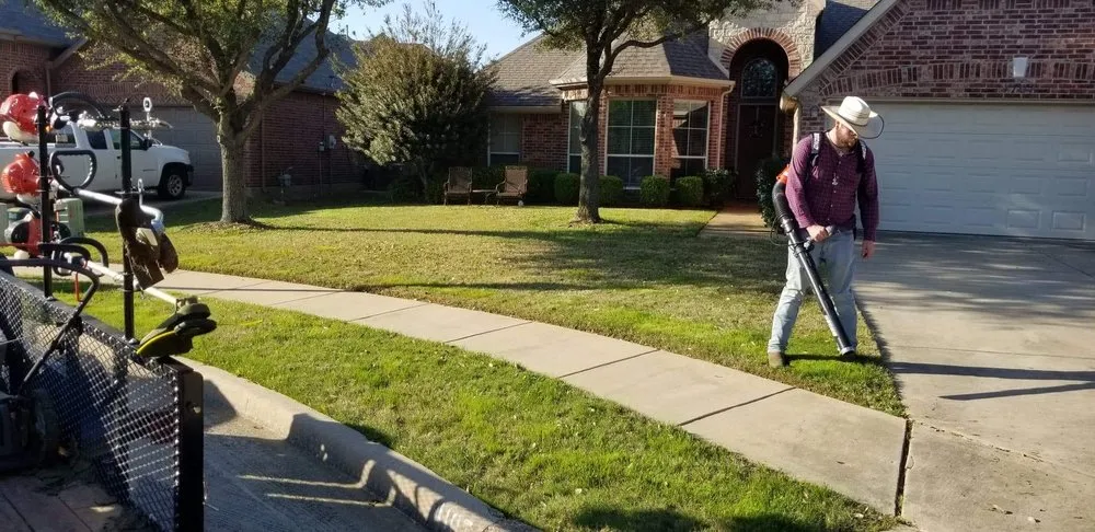 Local lawn care service experts serving Krum, TX - Reliably Fine Lawn Service