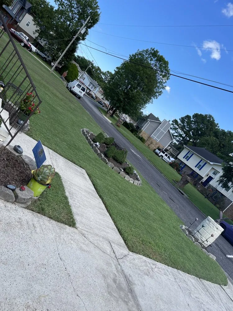 Custom garden landscaping in Birmingham, AL - Rellz Cutz