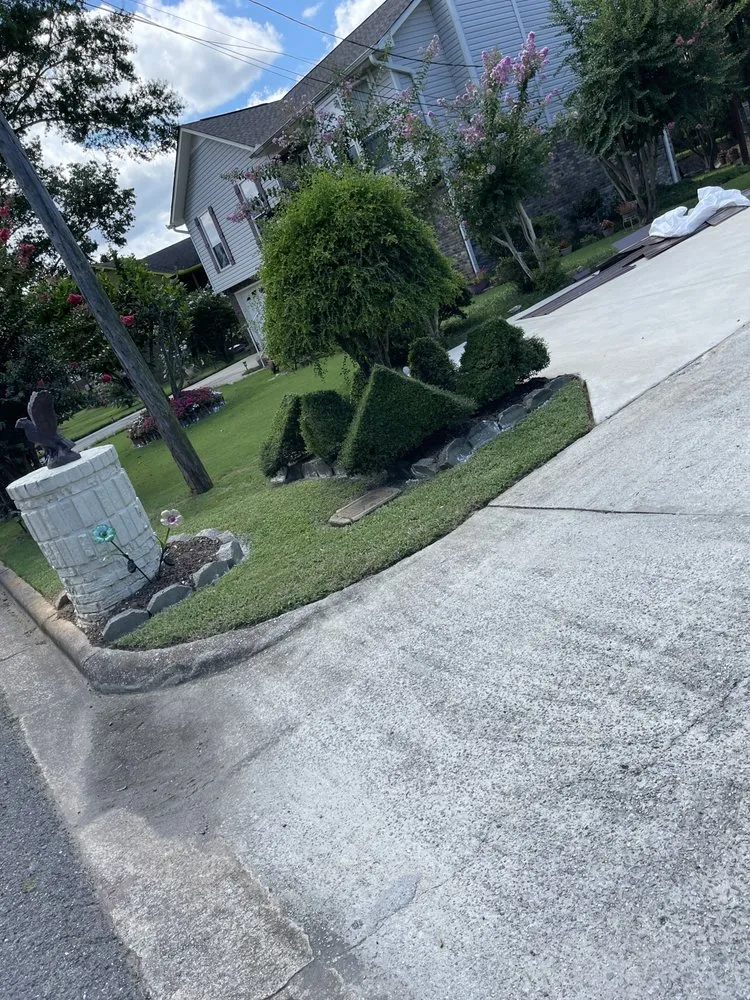 Reliable lawn mowing service for outdoor upgrades in Birmingham, AL by Rellz Cutz