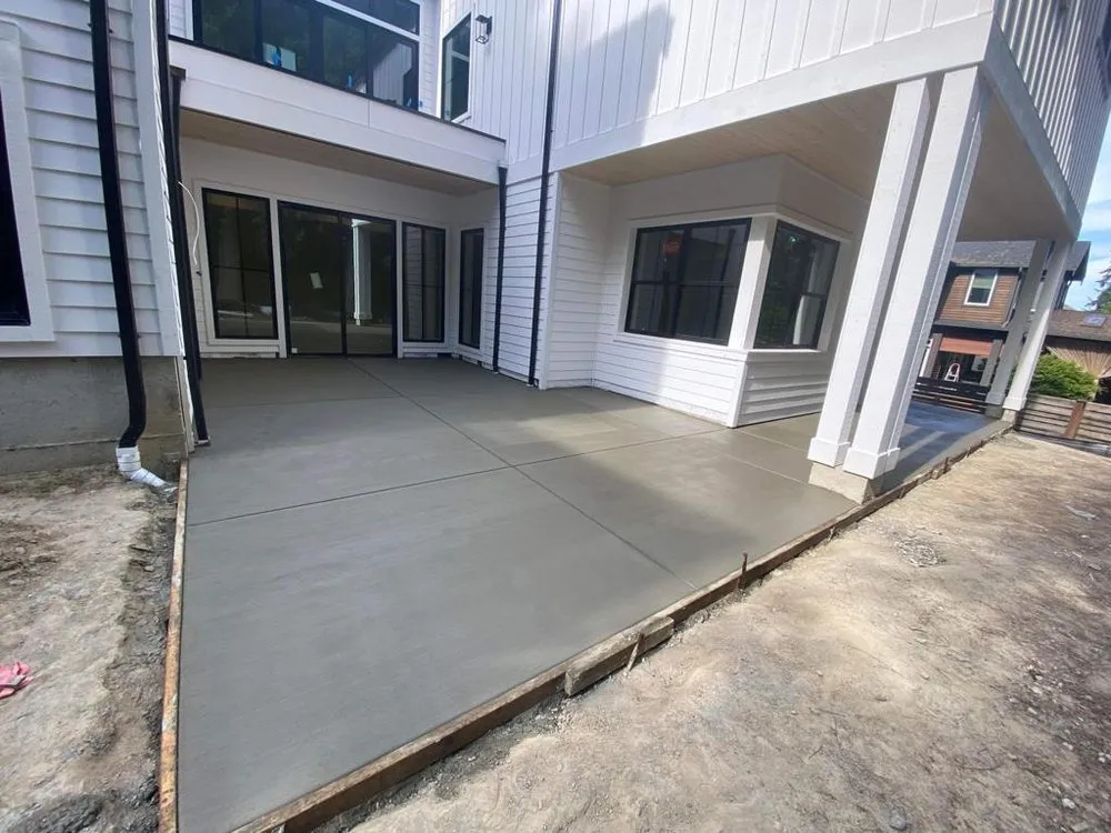 Expert landscape design in Everett, WA by Relva Landscaping and Construction