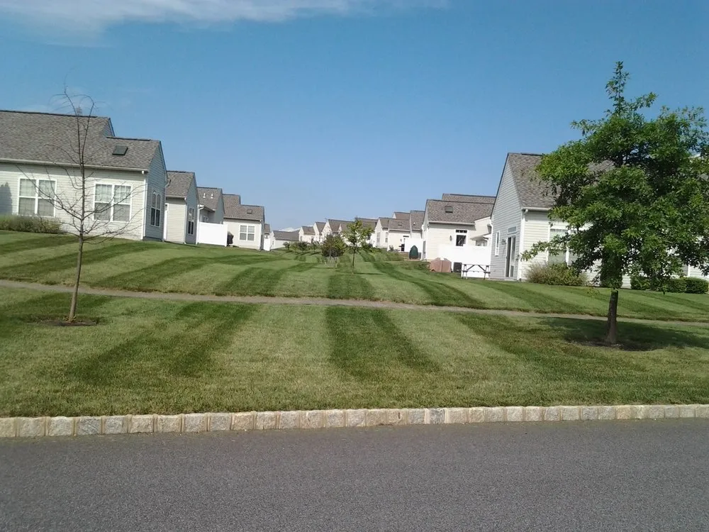 Custom residential landscaping in Warwick, MD - Remmy’s Contractor And Lawn Care
