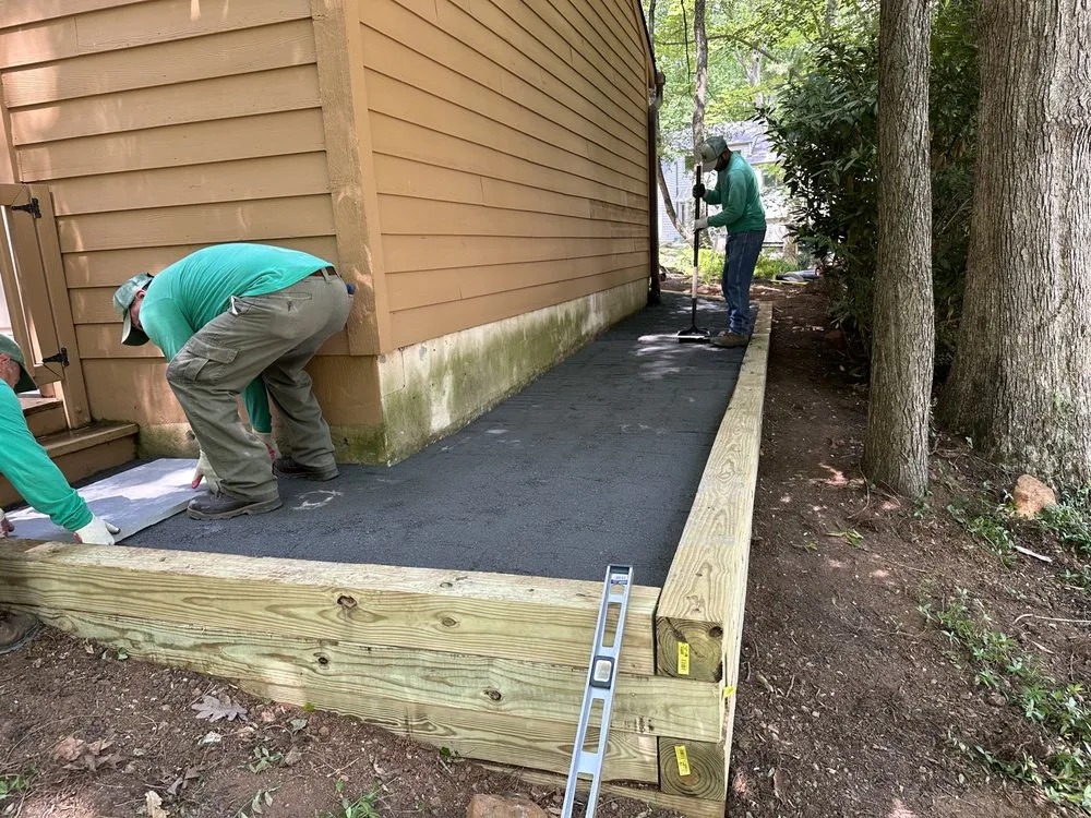 Custom lawn care service in Gaithersburg, MD - Remy Landscaping