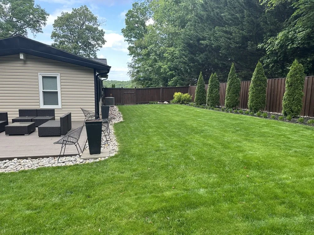 Custom yard cleanup service for beautiful yards across Gaithersburg, MD - Remy Landscaping