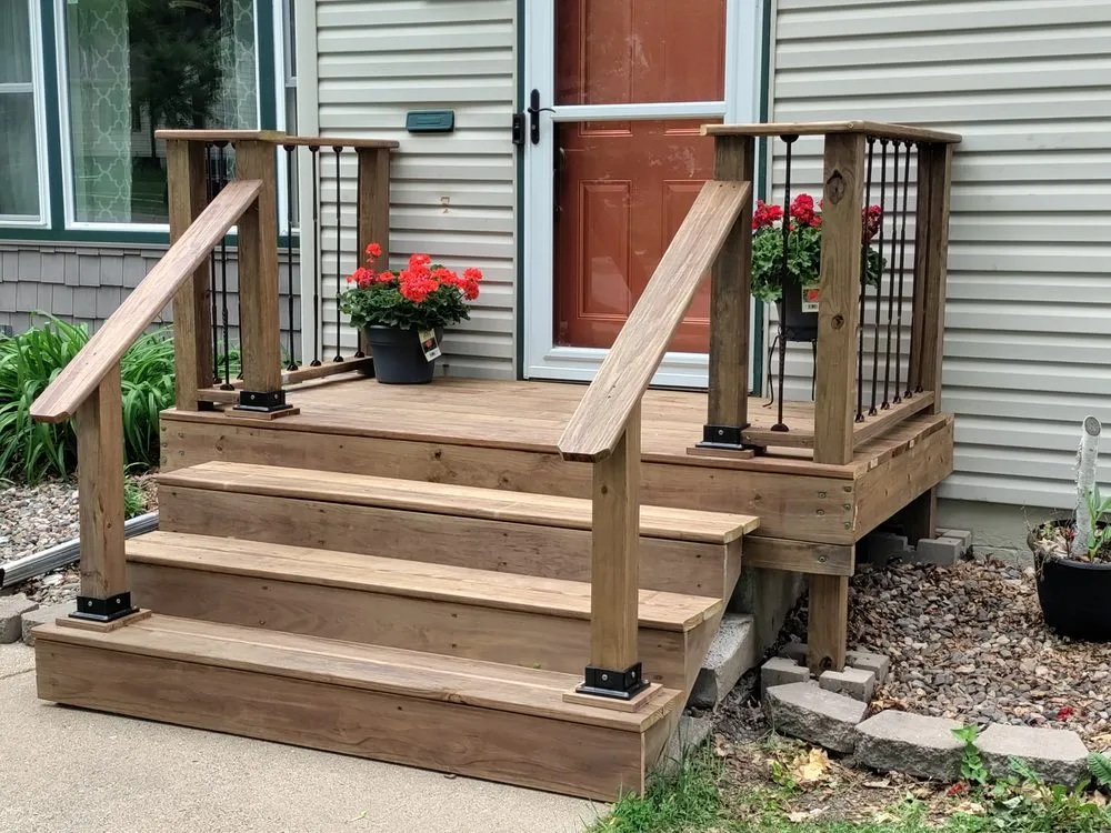 Expert landscape installation experts serving Minneapolis, MN - Renaissance Works