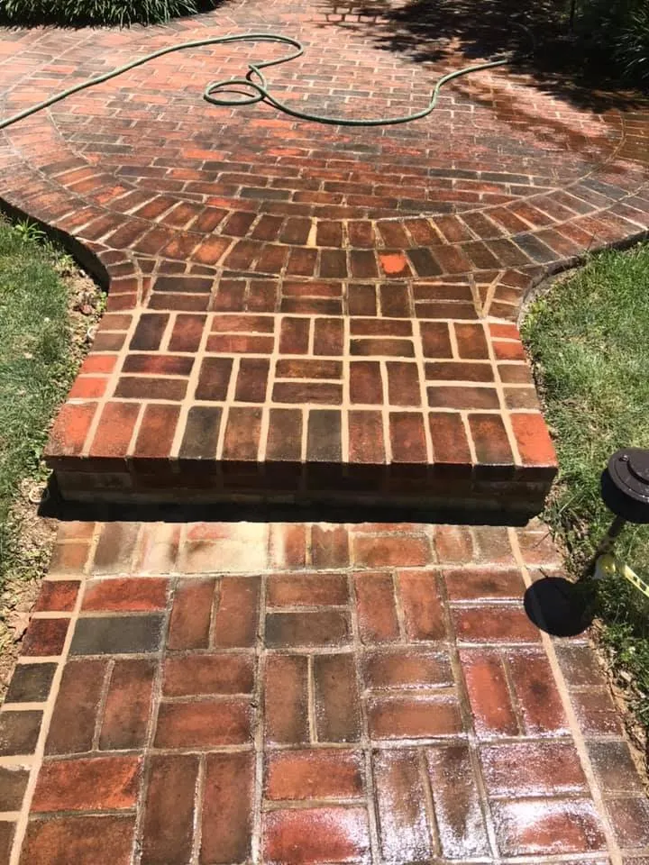 Professional lawn care service experts serving New Cumberland, PA - Rende Landscaping & Masonry