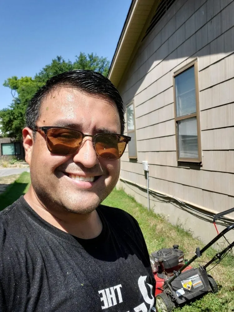 Top-rated yard maintenance for residential properties across Austin, TX - Rendon & Rendon Lawncare