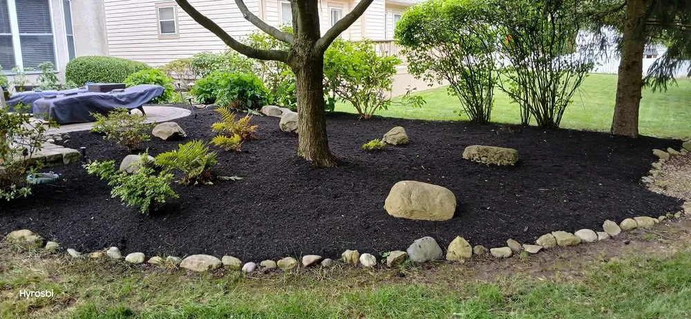 Local landscape installation for homes in Lincoln Village, OH by Rendon Landscaping Maintenance