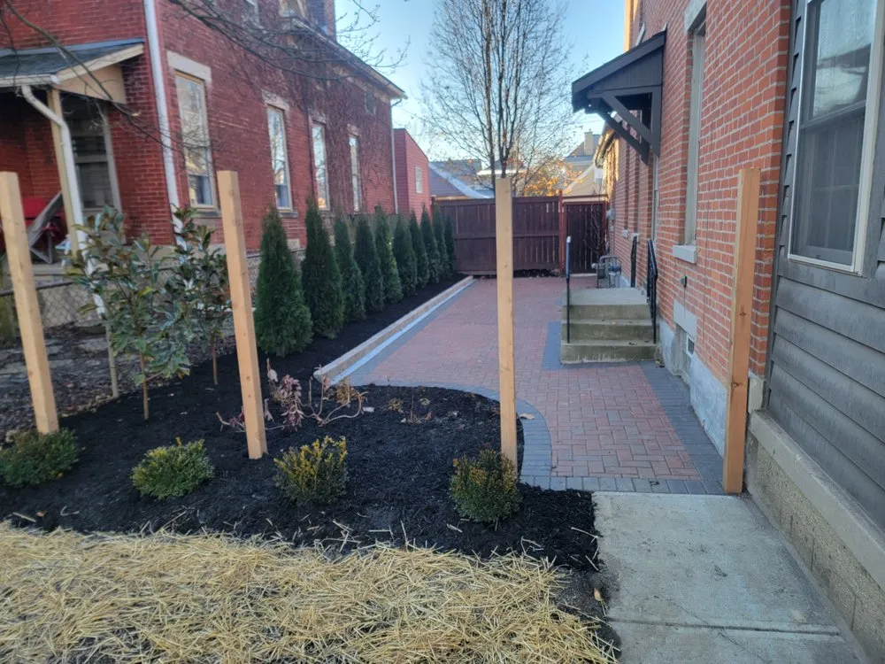 Affordable outdoor landscaping for homes in Lincoln Village, OH by Rendon Landscaping Maintenance