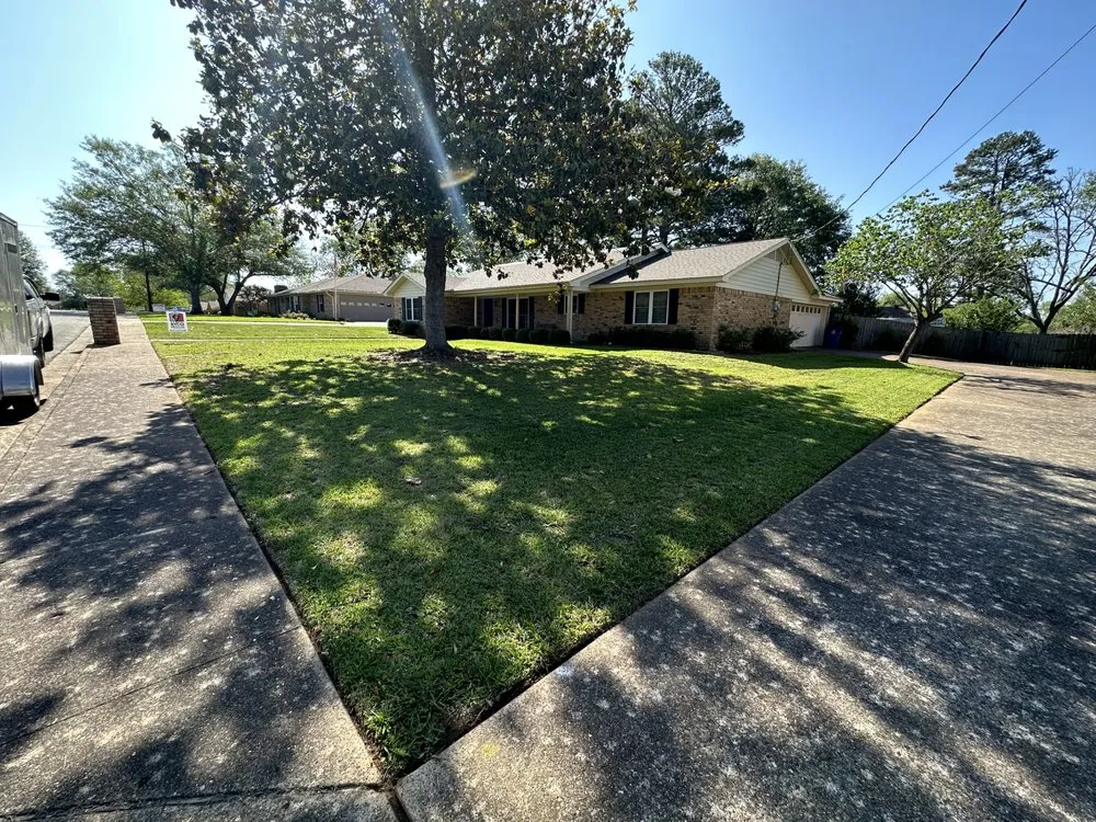 Local garden landscaping experts serving Henderson, TX - Renegade Lawn & Landscaping