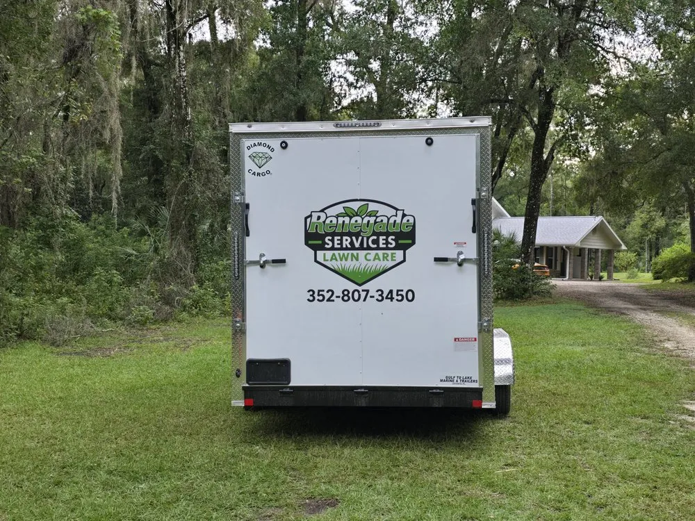 Custom yard cleanup service for homes across Dunnellon, FL - Renegade Services Lawn Care