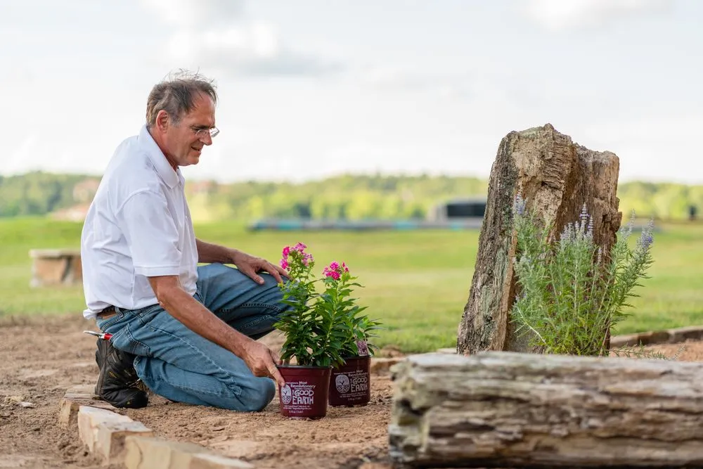 Custom landscape installation experts serving Little Rock, AR - ReNew Garden Creations