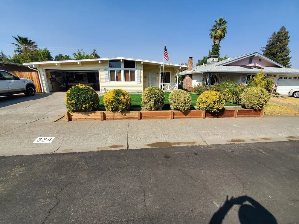 Expert garden landscaping for residential properties in San Fernando Valley, CA by Renew Green Living