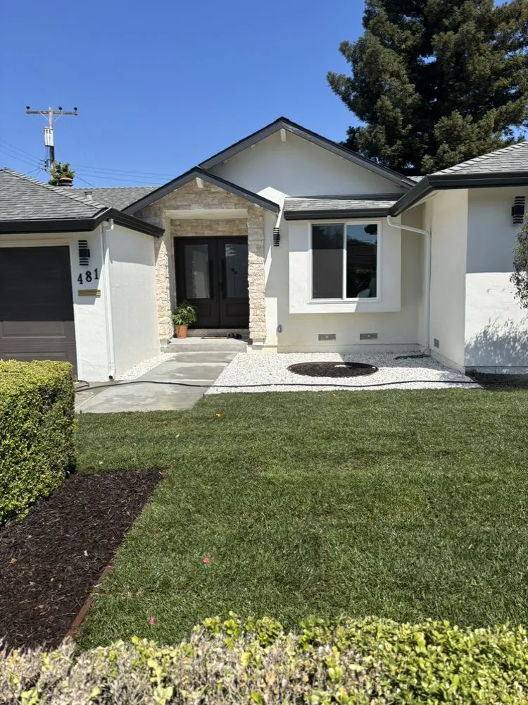 Trusted lawn mowing service experts serving Santa Clara, CA - Renewal Maintenance