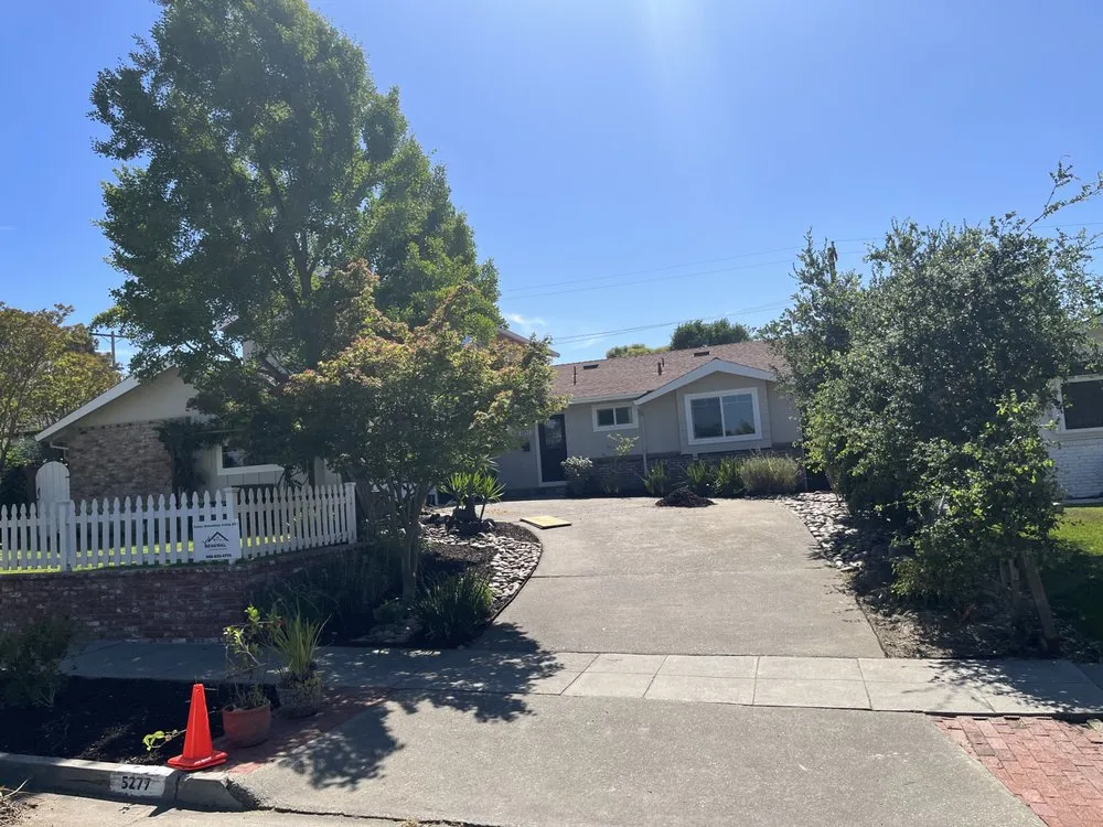 Professional yard maintenance for homes across Santa Clara, CA - Renewal Maintenance