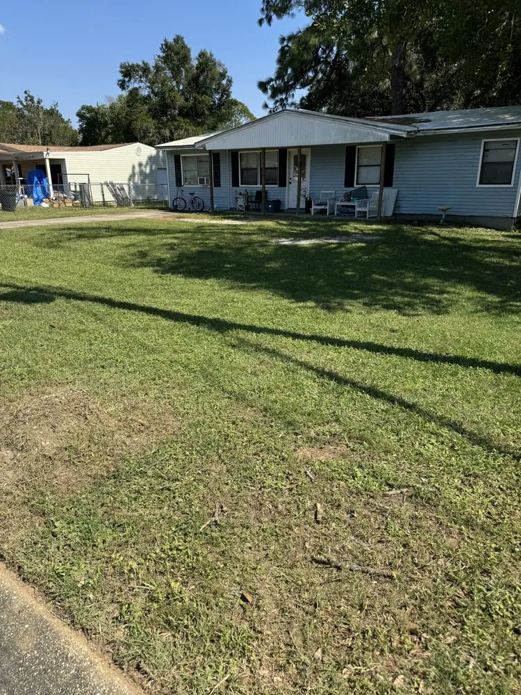 Expert landscaping services for year-round maintenance in Pensacola, FL by Renfroes Lawn Care