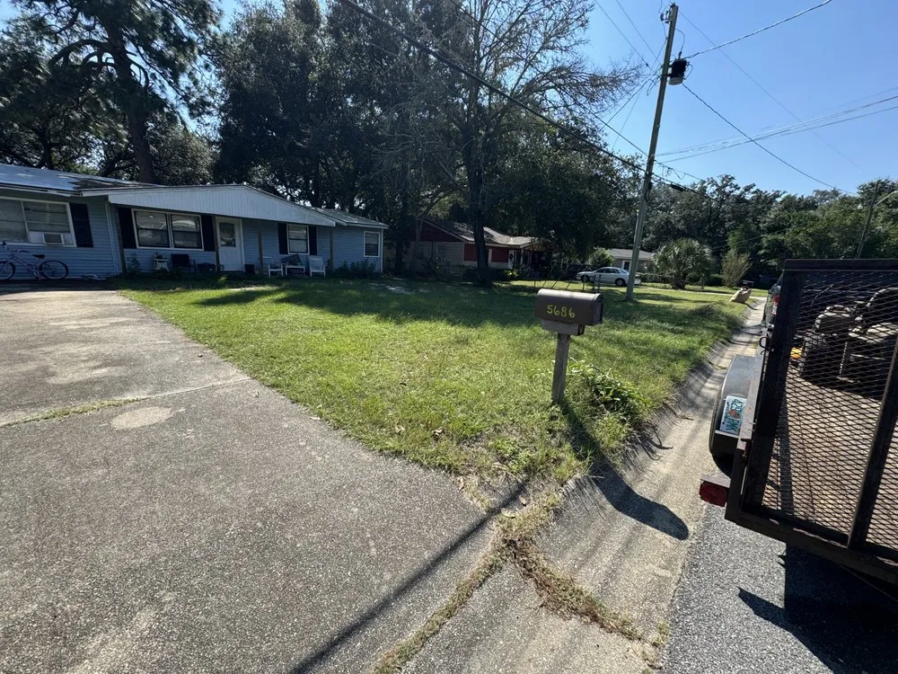 Top-rated garden landscaping with custom design across Pensacola, FL - Renfroes Lawn Care