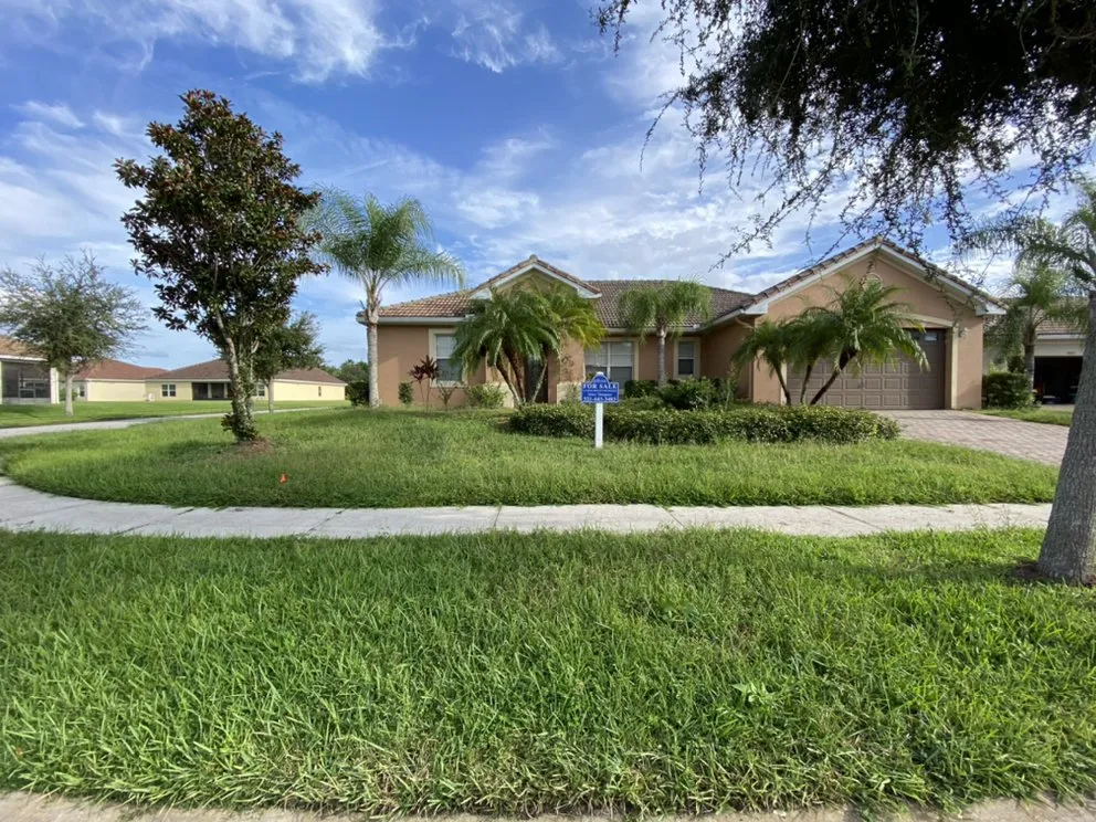 Reliable garden landscaping in Kissimmee, FL - Reno Home