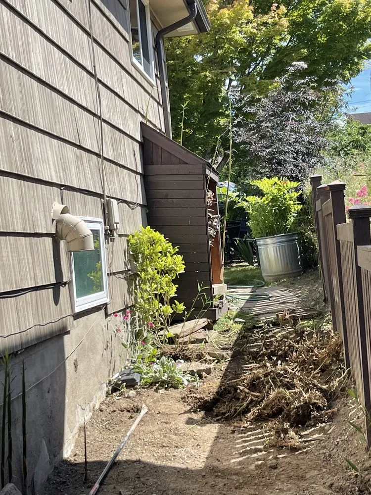 Affordable landscape design in Seattle, WA - Renos Landscaping