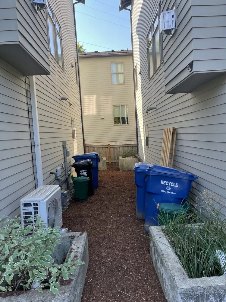 Expert residential landscaping in Seattle, WA - Renos Landscaping