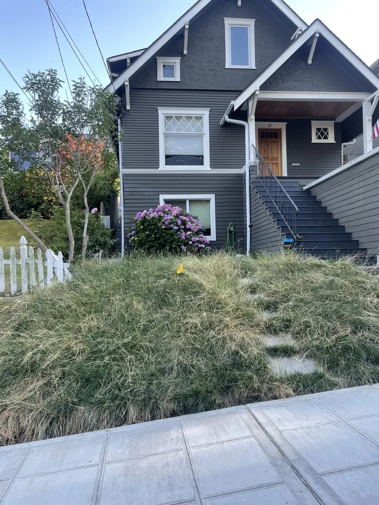 Custom landscape design with custom design in Seattle, WA by Renos Landscaping