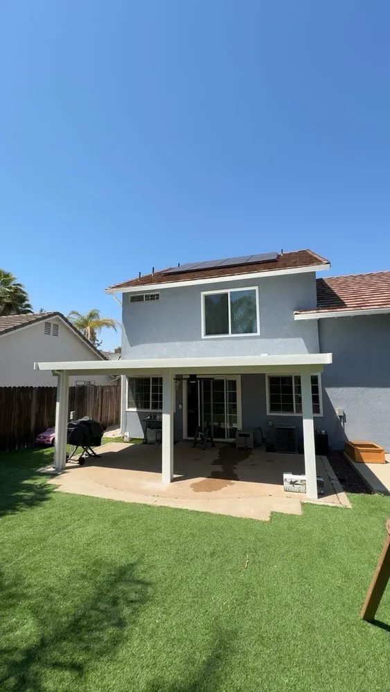 Top-rated yard maintenance experts serving Woodland Hills, CA - Renovation and Construction Services