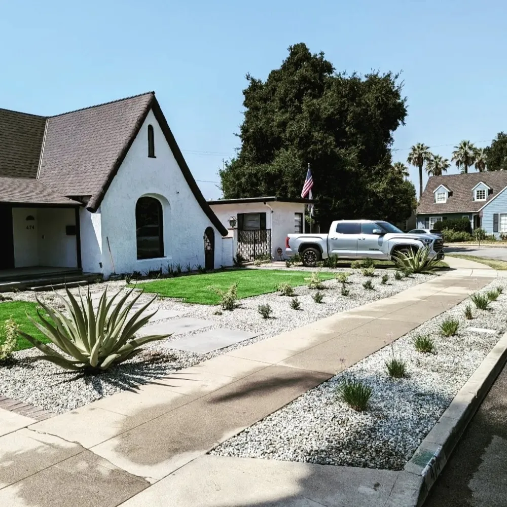 Affordable lawn care service in San Gabriel, CA by Renovation Garden Landscape