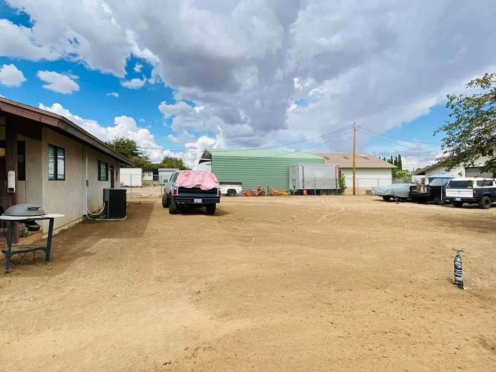 Trusted lawn mowing service in Kingman, AZ - Rent-A-Dad