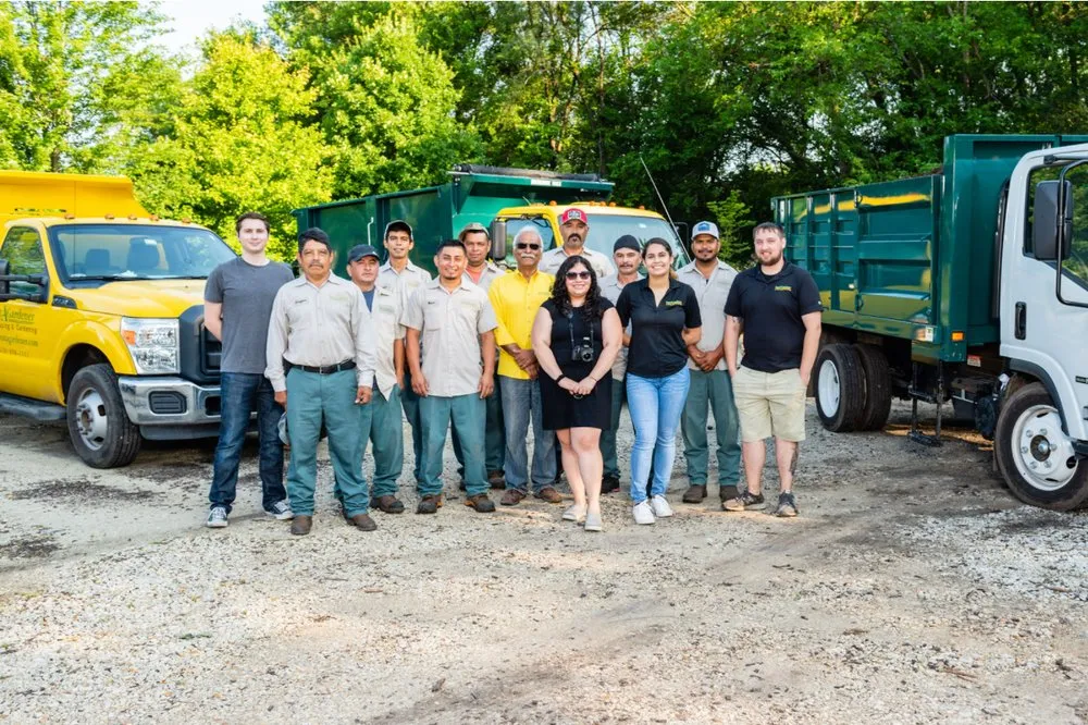 Top-rated lawn mowing service in Aurora, IL - Rent A Gardener