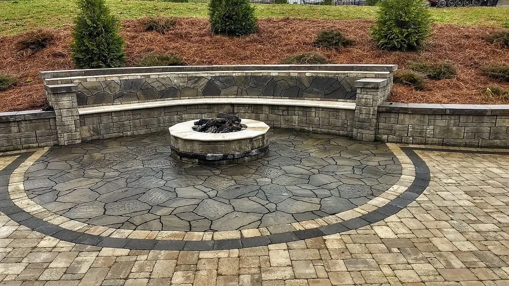 Expert yard cleanup service in Knoxville, TN - ReNu Landscapes