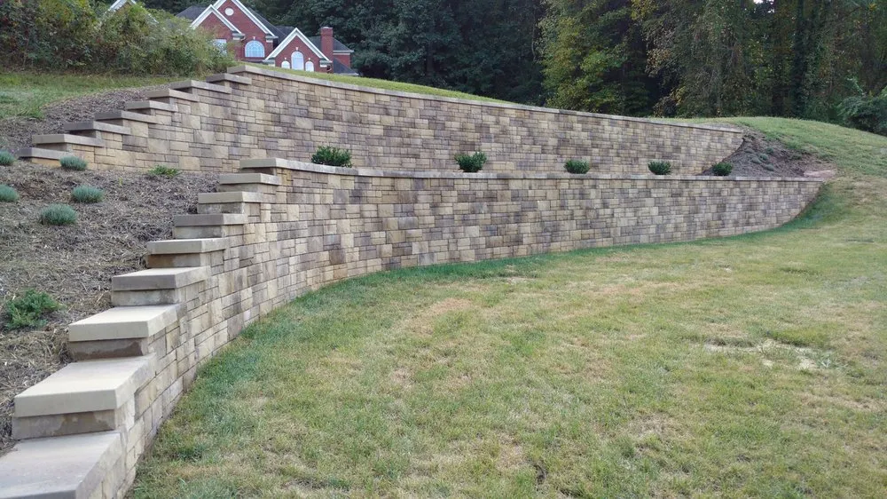 Expert residential landscaping experts serving Knoxville, TN - ReNu Landscapes