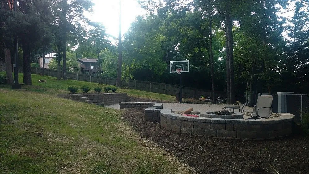 Local lawn mowing service in Knoxville, TN - ReNu Landscapes