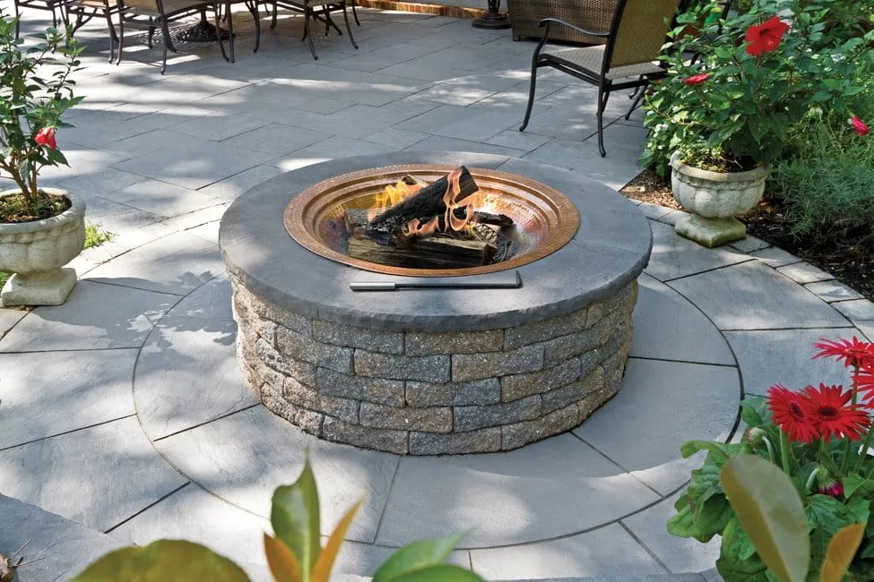 Reliable garden landscaping for residential properties in Knoxville, TN by ReNu Landscapes