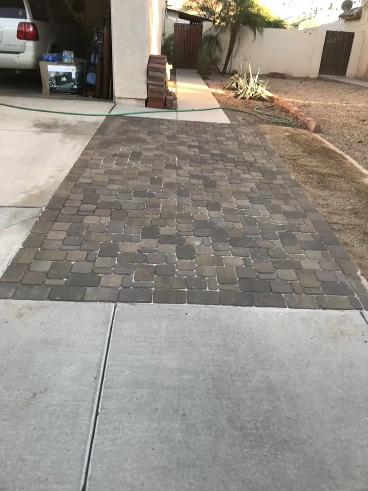 Trusted lawn mowing service in Glendale, AZ by Reparo Landscaping