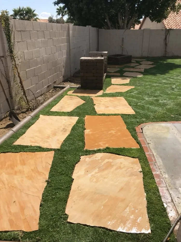 Top-rated yard cleanup service in Glendale, AZ - Reparo Landscaping