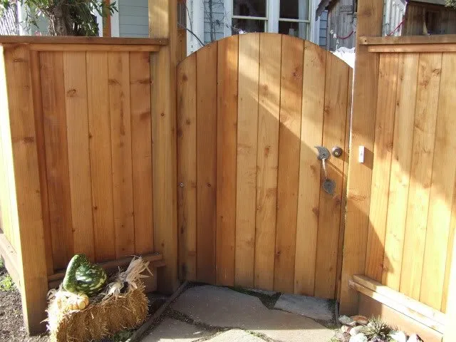 Reliable yard cleanup service with custom design across Oakland, CA - Reppard's Landscaping