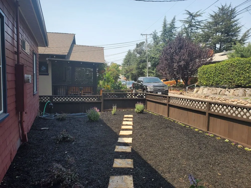 Professional lawn mowing service in Oakland, CA by Reppard's Landscaping