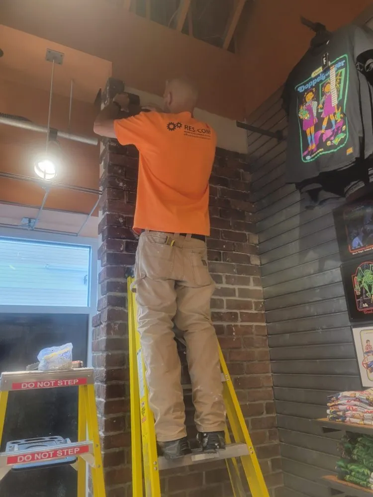 Expert lawn mowing service for outdoor upgrades across Washington, PA - RES-COM Residential and Commercial Solutions