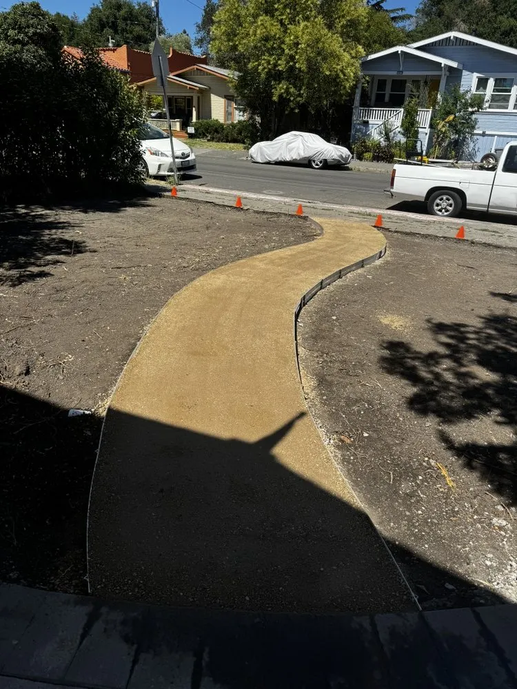 Expert lawn care service in Santa Rosa, CA - Res Landscapes