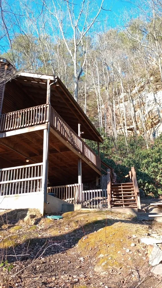 Top-rated outdoor landscaping in Clay City, KY by Resch