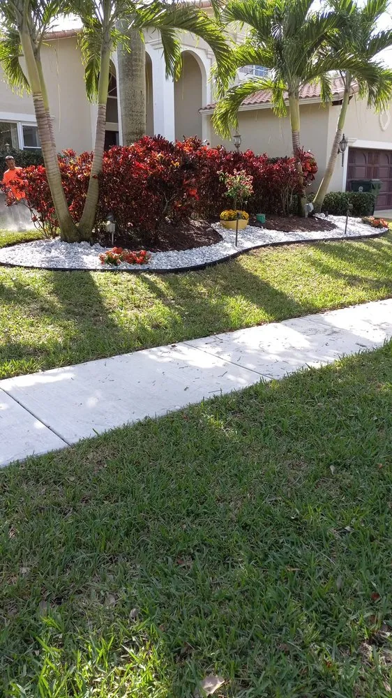 Reliable yard maintenance in West Palm Beach, FL by Rescue Lawn Service