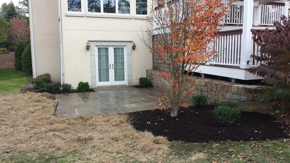 Top-rated yard maintenance in Bernardsville, NJ by Research & Design Landscape