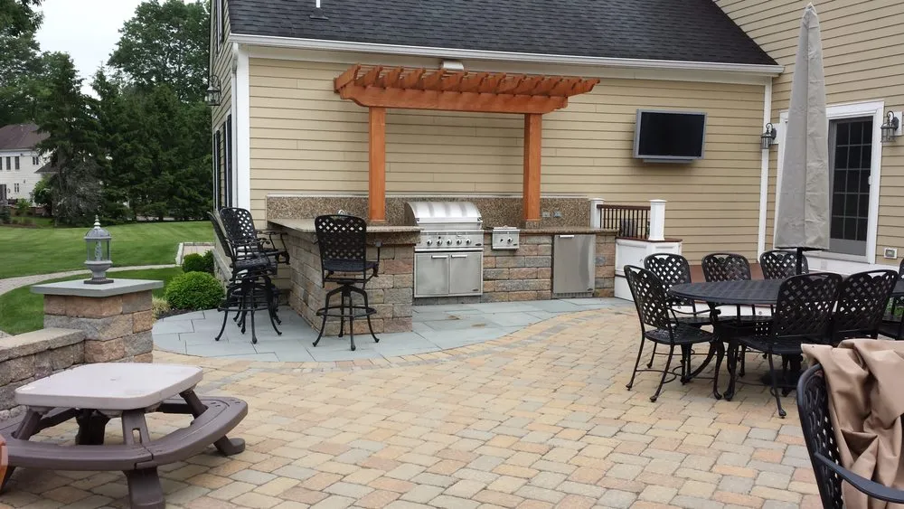 Professional landscaping services in Bernardsville, NJ by Research & Design Landscape