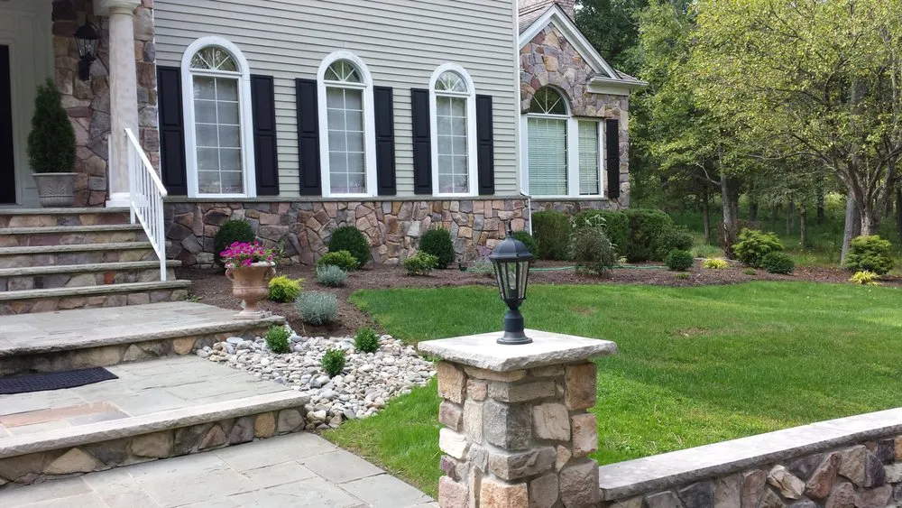 Trusted residential landscaping experts serving Bernardsville, NJ - Research & Design Landscape