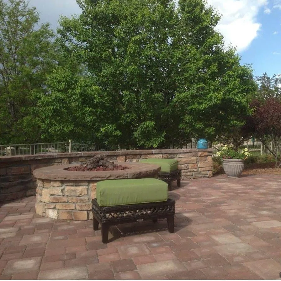 Top-rated landscape design for year-round maintenance in Aurora, CO by Residential Landscape