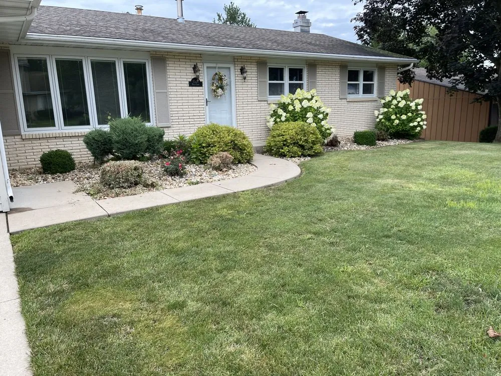 Local landscape design in Dubuque, IA - Residential Lawn Care
