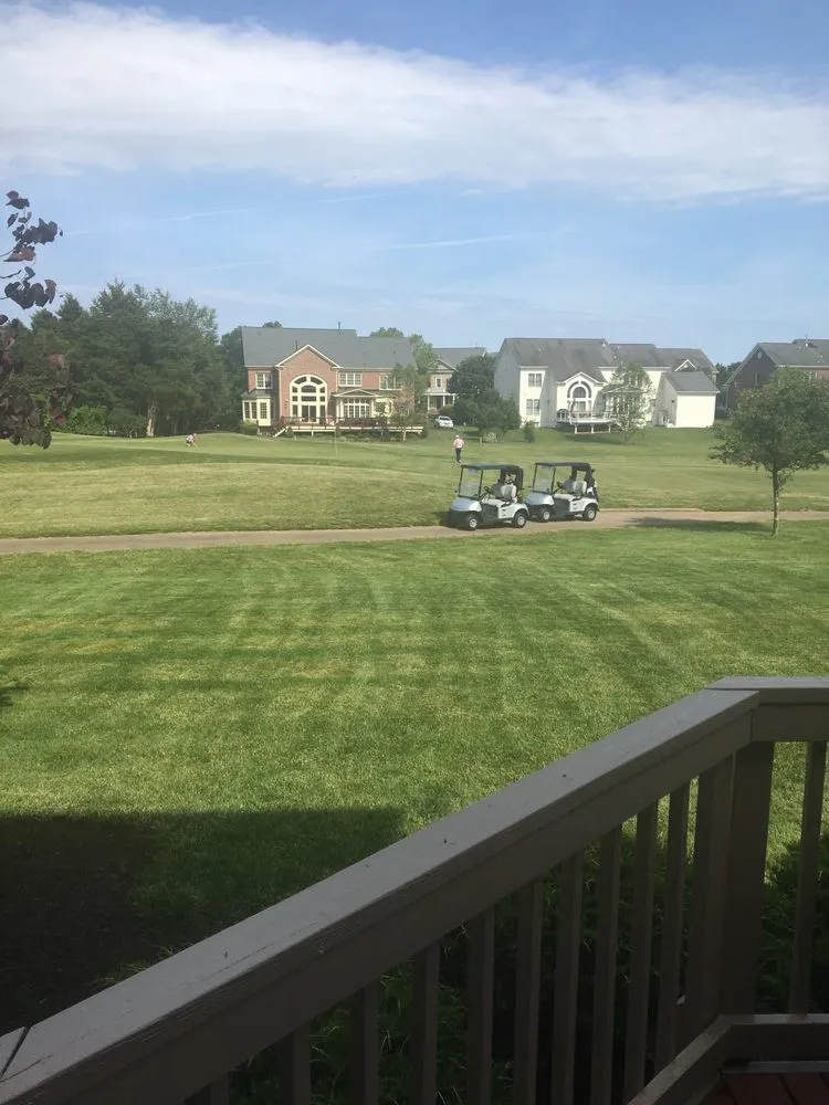 Professional garden landscaping for homes in Leesburg, VA by Residential Mowing And Trimming